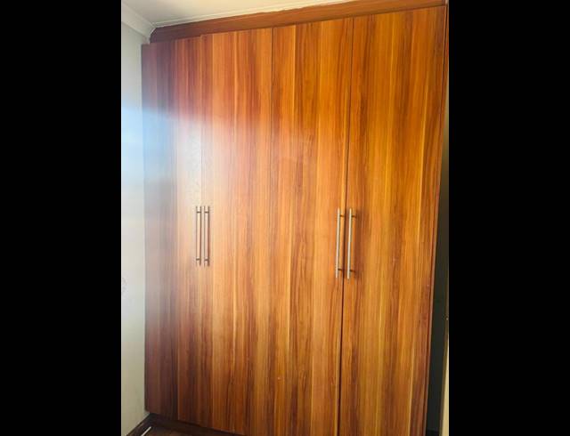 2 BEDROOM PROPERTY TO RENT IN FLEURHOF